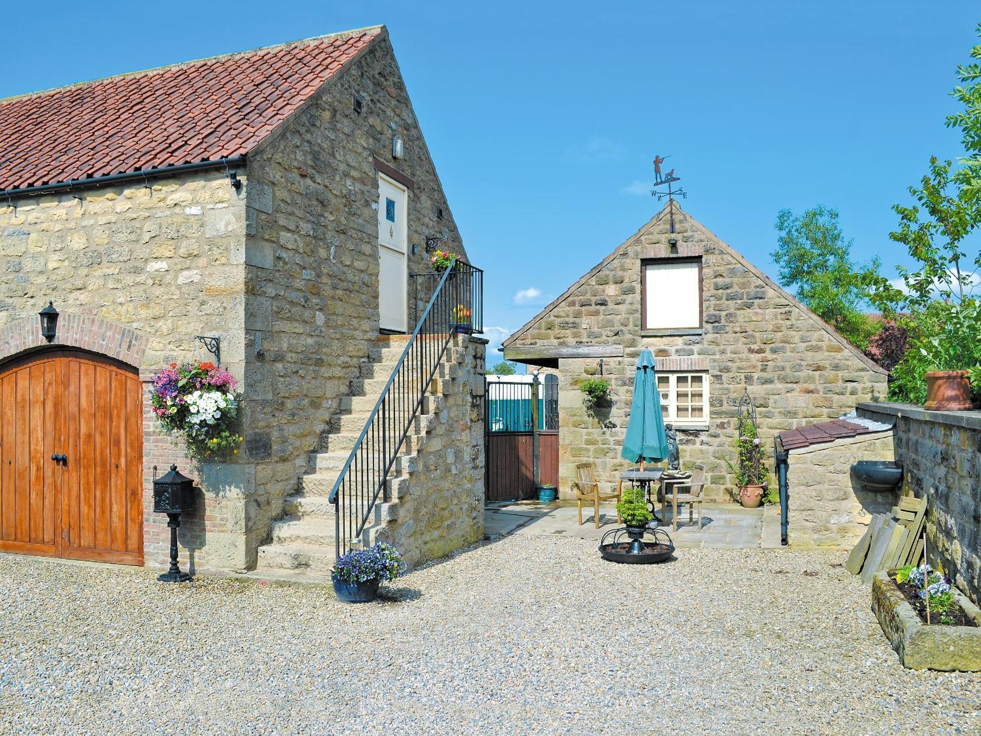 Highfield Barn Villa Coulton Buitenkant foto